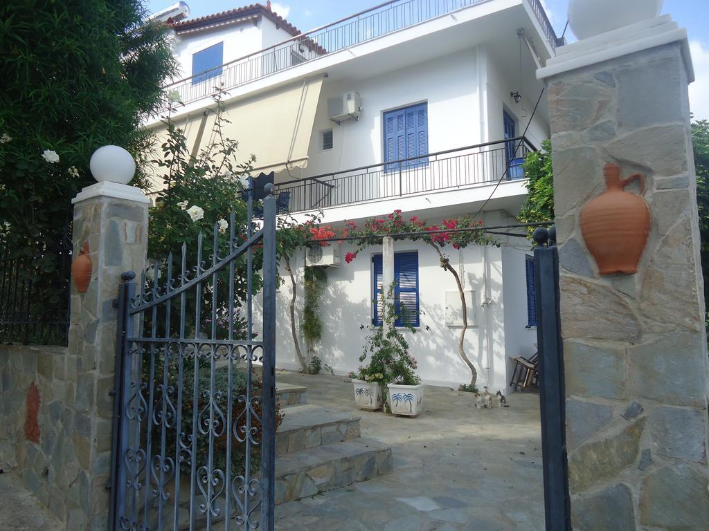 Villa Popi Méthana Exterior foto